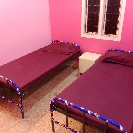 Square & Dormitory Stays Tirunelveli Exterior photo