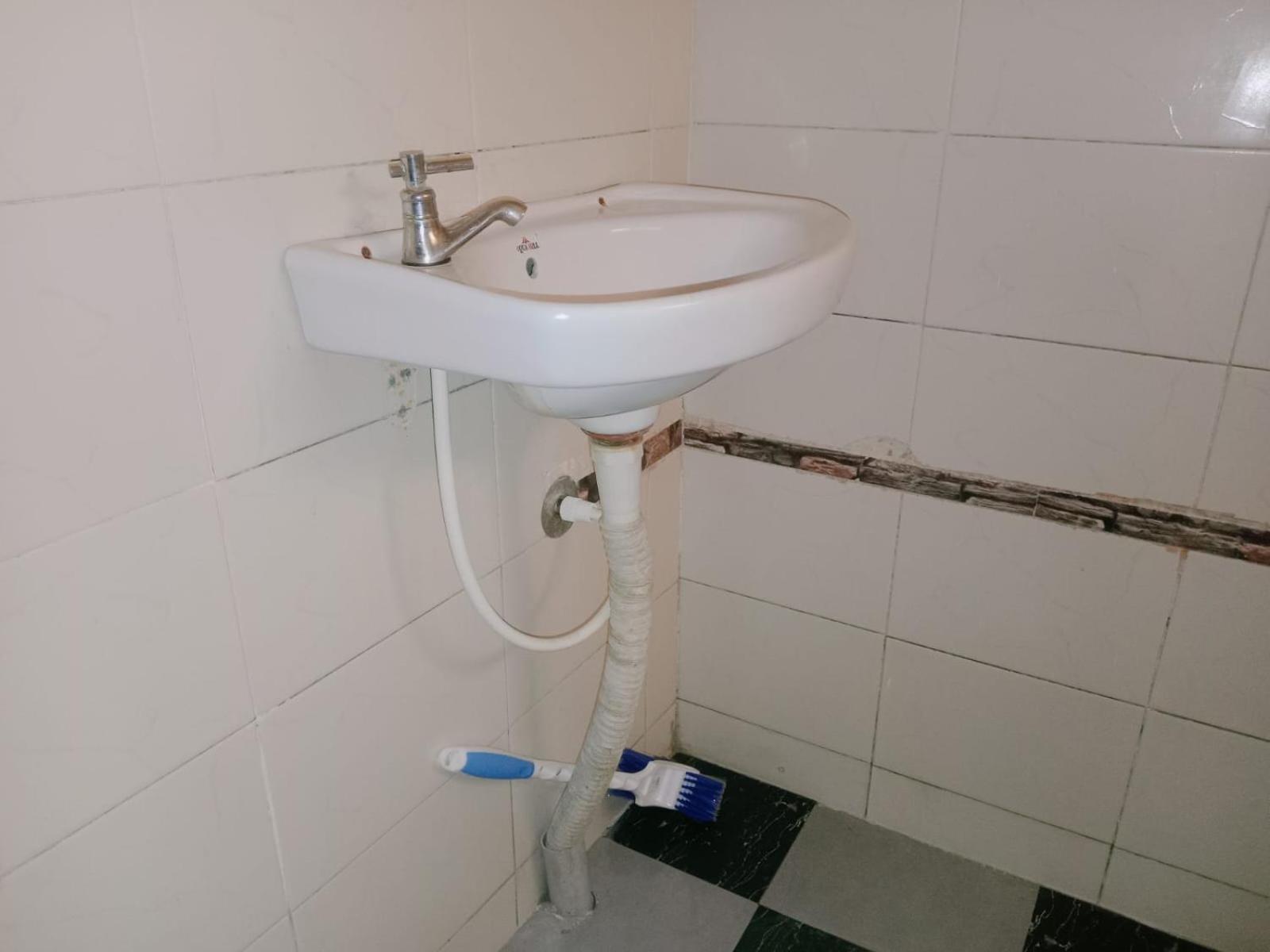 Square & Stays-aala Homestay